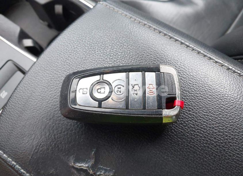 Photo 11 of 2017 Ford Fusion HYBRID TITANIUM (VIN 3FA6P0RU5HR301716)