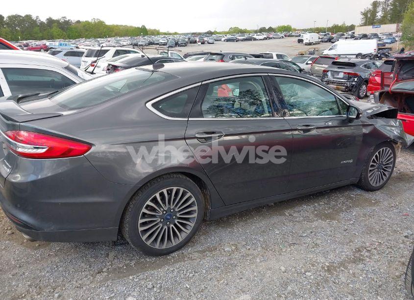 Photo 13 of 2017 Ford Fusion HYBRID TITANIUM (VIN 3FA6P0RU5HR301716)