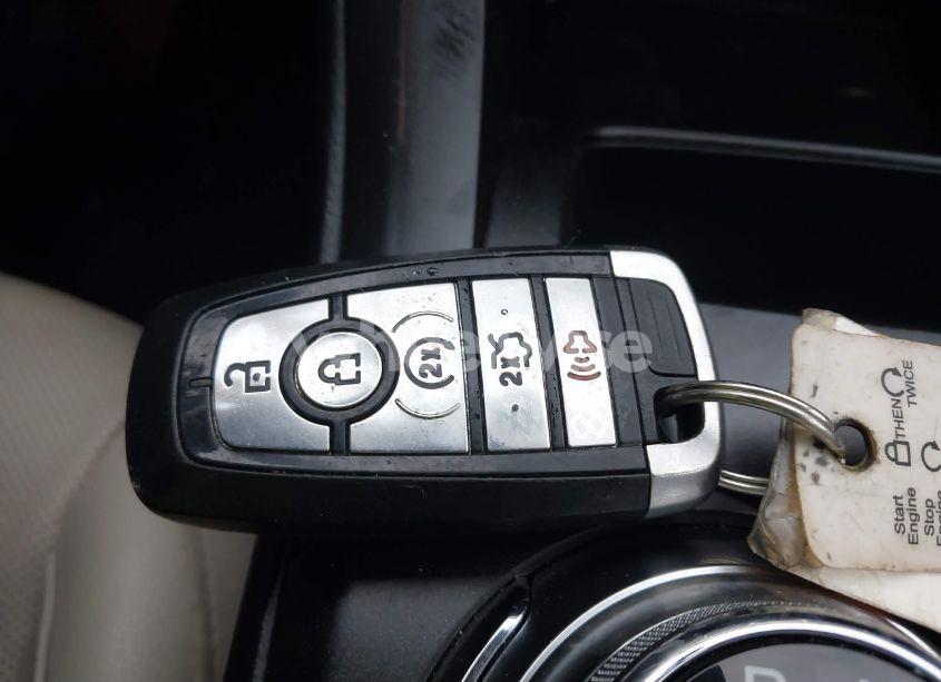 Photo 11 of 2018 Ford Fusion HYBRID TITANIUM (VIN 3FA6P0RU5JR141536)