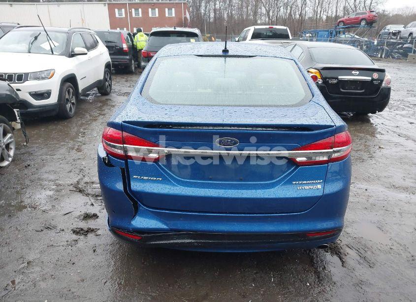 Photo 16 of 2018 Ford Fusion HYBRID TITANIUM (VIN 3FA6P0RU5JR141536)