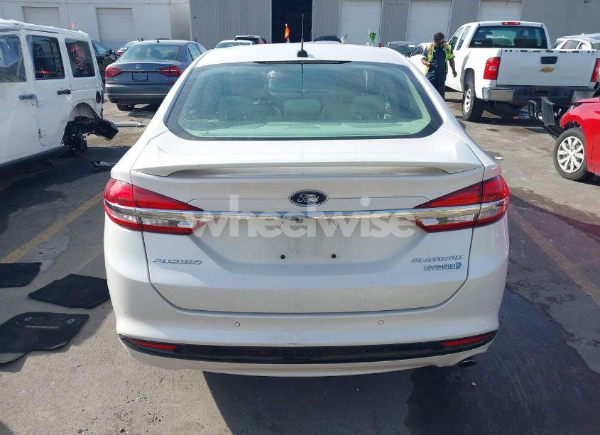Photo 16 of 2018 Ford Fusion HYBRID PLATINUM (VIN 3FA6P0RU5JR274491)