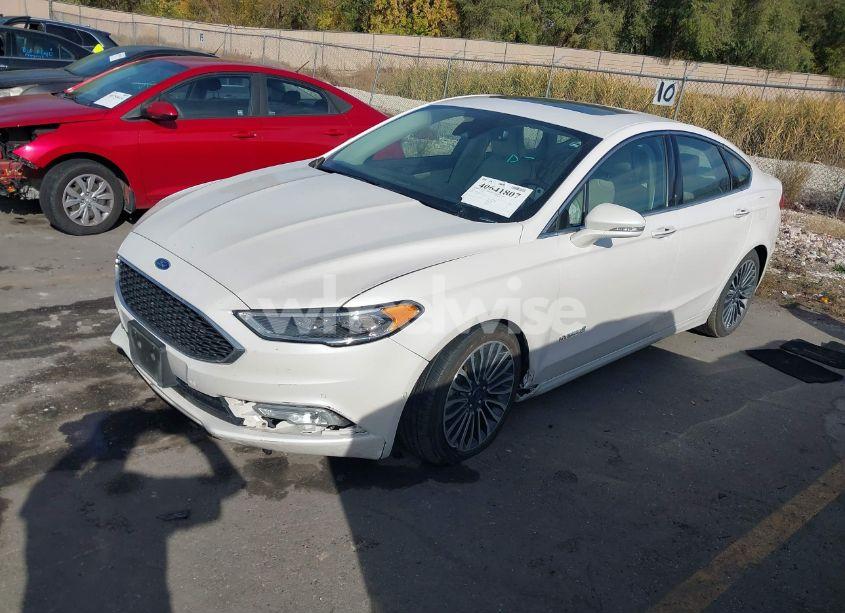 Photo 2 of 2018 Ford Fusion HYBRID PLATINUM (VIN 3FA6P0RU5JR274491)