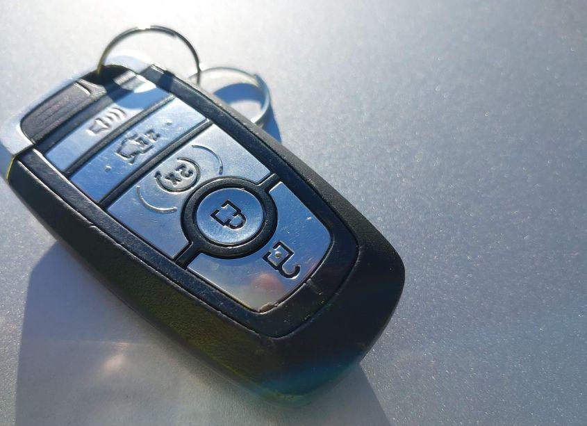 Photo 11 of 2019 Ford Fusion HYBRID TITANIUM (VIN 3FA6P0RU5KR181410)