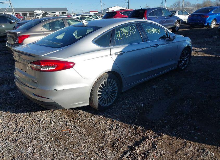Photo 4 of 2019 Ford Fusion HYBRID TITANIUM (VIN 3FA6P0RU5KR181410)