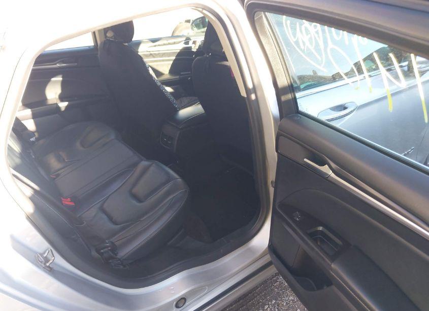 Photo 8 of 2019 Ford Fusion HYBRID TITANIUM (VIN 3FA6P0RU5KR181410)