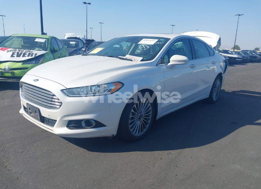 Photo 2 of 2014 Ford Fusion HYBRID TITANIUM (VIN 3FA6P0RU6ER158304)