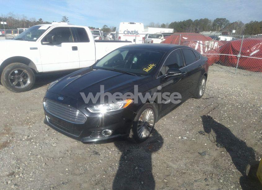 Photo 2 of 2014 Ford Fusion HYBRID TITANIUM (VIN 3FA6P0RU6ER349429)