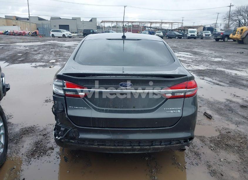Photo 16 of 2017 Ford Fusion HYBRID TITANIUM (VIN 3FA6P0RU6HR279726)