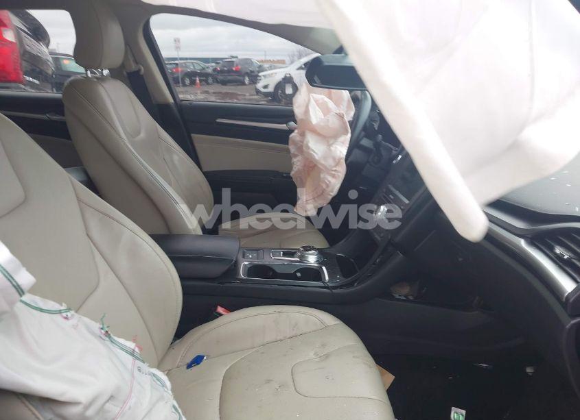 Photo 5 of 2017 Ford Fusion HYBRID TITANIUM (VIN 3FA6P0RU6HR279726)