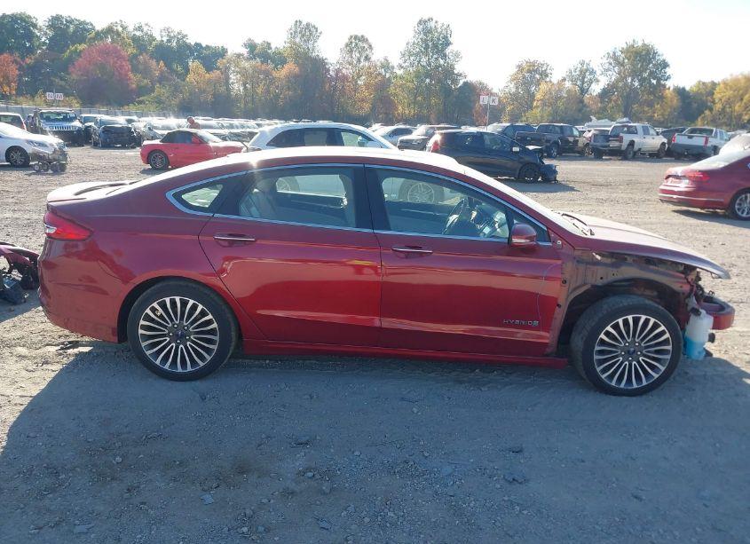 Photo 13 of 2018 Ford Fusion HYBRID TITANIUM (VIN 3FA6P0RU6JR162878)