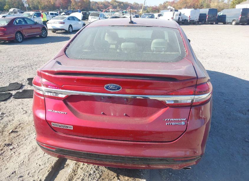 Photo 16 of 2018 Ford Fusion HYBRID TITANIUM (VIN 3FA6P0RU6JR162878)