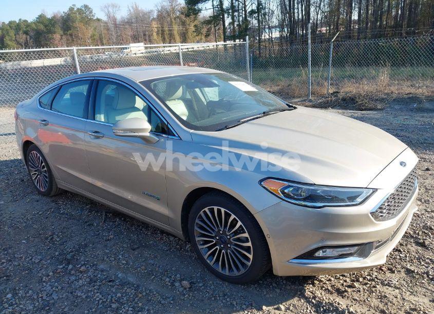 2018 Ford Fusion HYBRID PLATINUM (VIN 3FA6P0RU6JR183763) main photo