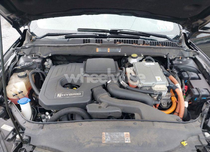 Photo 10 of 2018 Ford Fusion HYBRID TITANIUM (VIN 3FA6P0RU6JR205714)