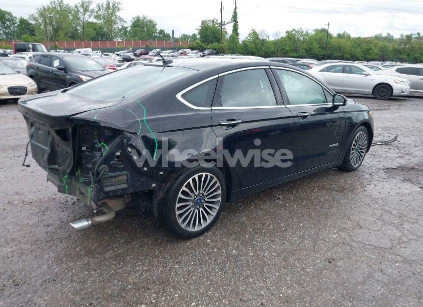Photo 4 of 2018 Ford Fusion HYBRID TITANIUM (VIN 3FA6P0RU6JR205714)
