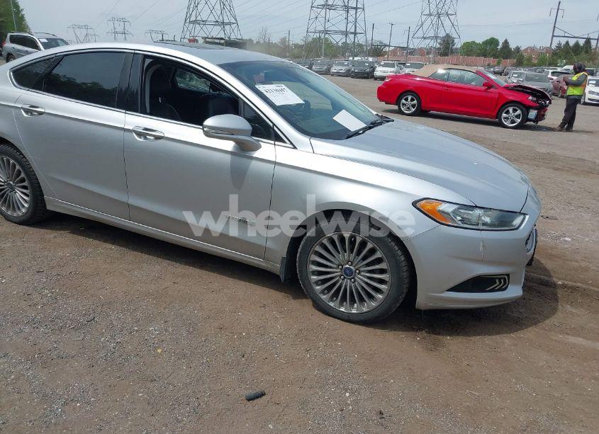 2013 Ford Fusion HYBRID TITANIUM (VIN 3FA6P0RU7DR281902) main photo