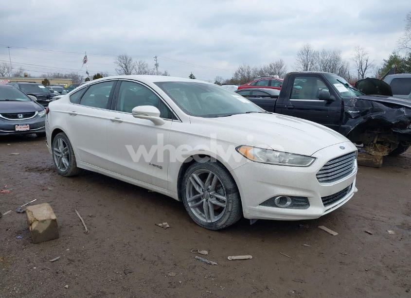 2014 Ford Fusion HYBRID TITANIUM (VIN 3FA6P0RU7ER376199) main photo