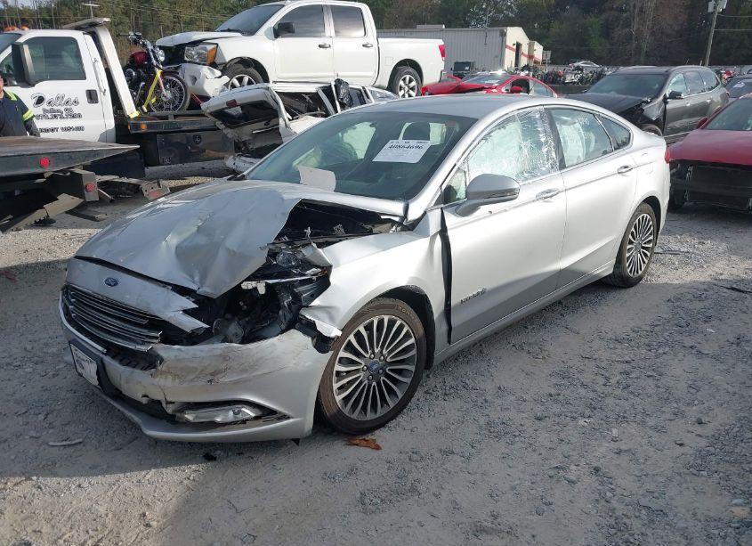 Photo 2 of 2018 Ford Fusion HYBRID TITANIUM (VIN 3FA6P0RU7JR247311)