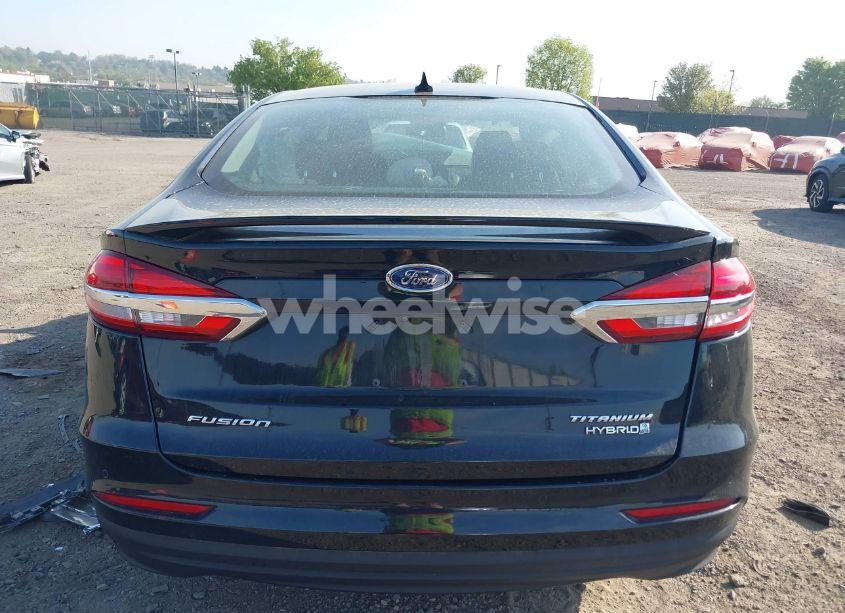 Photo 15 of 2019 Ford Fusion HYBRID TITANIUM (VIN 3FA6P0RU7KR159022)