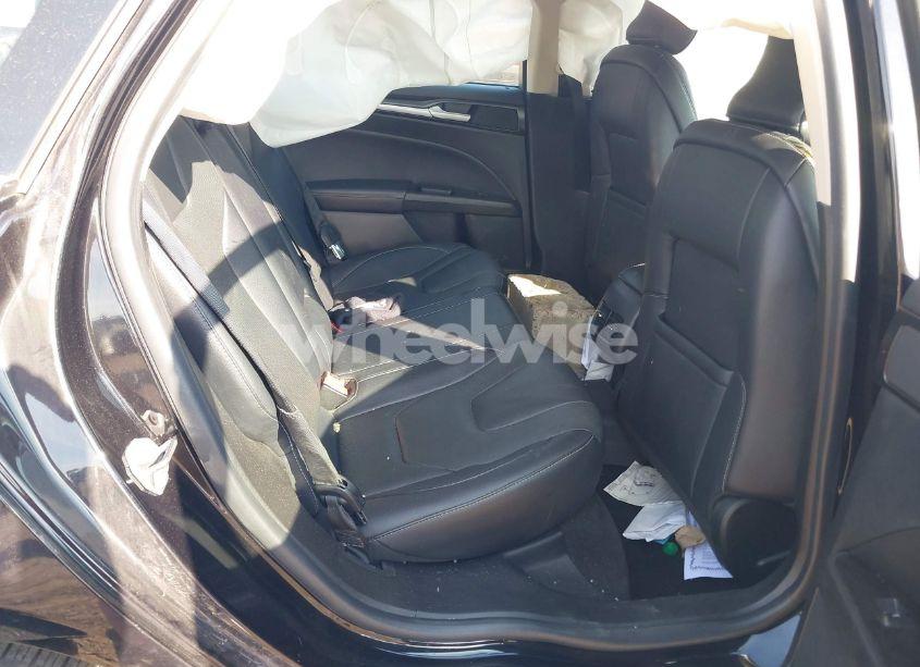 Photo 8 of 2019 Ford Fusion HYBRID TITANIUM (VIN 3FA6P0RU7KR159022)