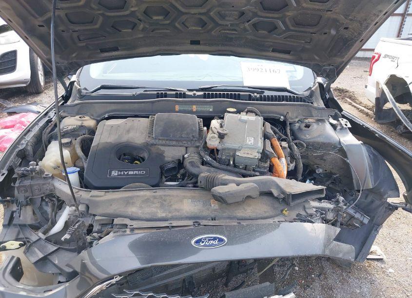 Photo 10 of 2019 Ford Fusion HYBRID TITANIUM (VIN 3FA6P0RU7KR273683)