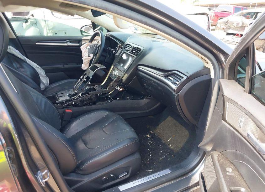 Photo 5 of 2019 Ford Fusion HYBRID TITANIUM (VIN 3FA6P0RU7KR273683)