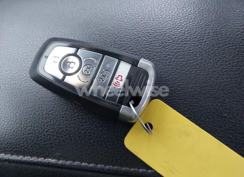 Photo 11 of 2020 Ford Fusion HYBRID TITANIUM (VIN 3FA6P0RU7LR141332)