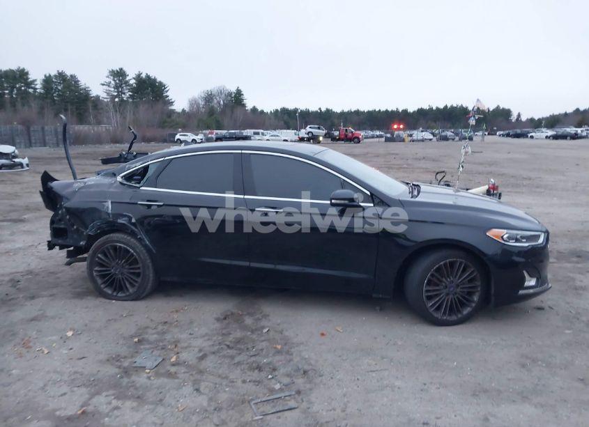 Photo 14 of 2020 Ford Fusion HYBRID TITANIUM (VIN 3FA6P0RU7LR141332)