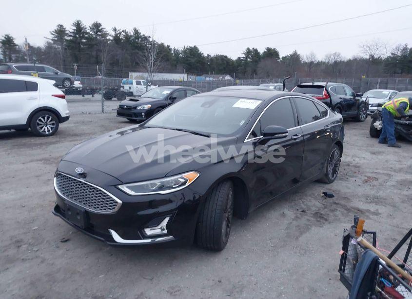 Photo 2 of 2020 Ford Fusion HYBRID TITANIUM (VIN 3FA6P0RU7LR141332)