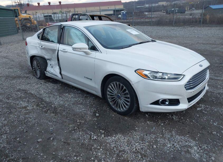 2014 Ford Fusion HYBRID TITANIUM (VIN 3FA6P0RU8ER127099) main photo