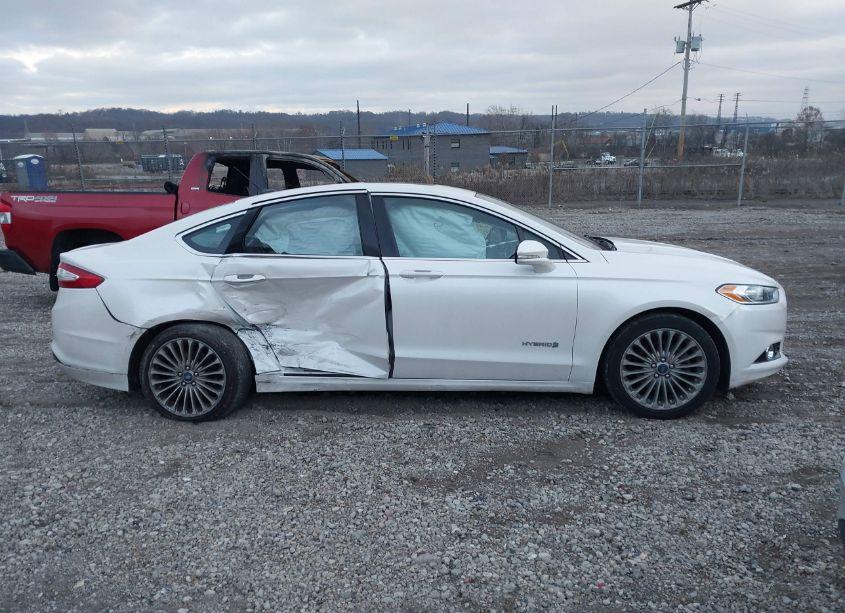 Photo 13 of 2014 Ford Fusion HYBRID TITANIUM (VIN 3FA6P0RU8ER127099)
