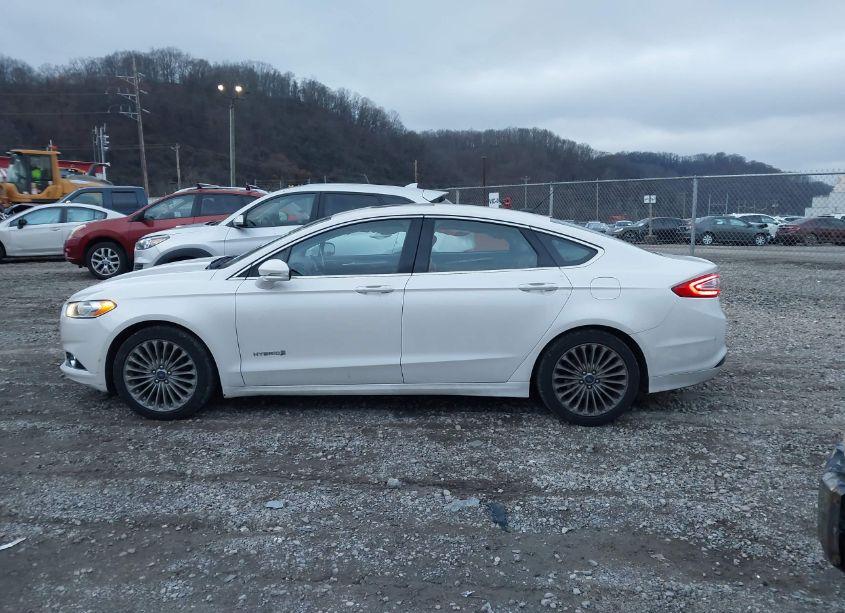 Photo 14 of 2014 Ford Fusion HYBRID TITANIUM (VIN 3FA6P0RU8ER127099)