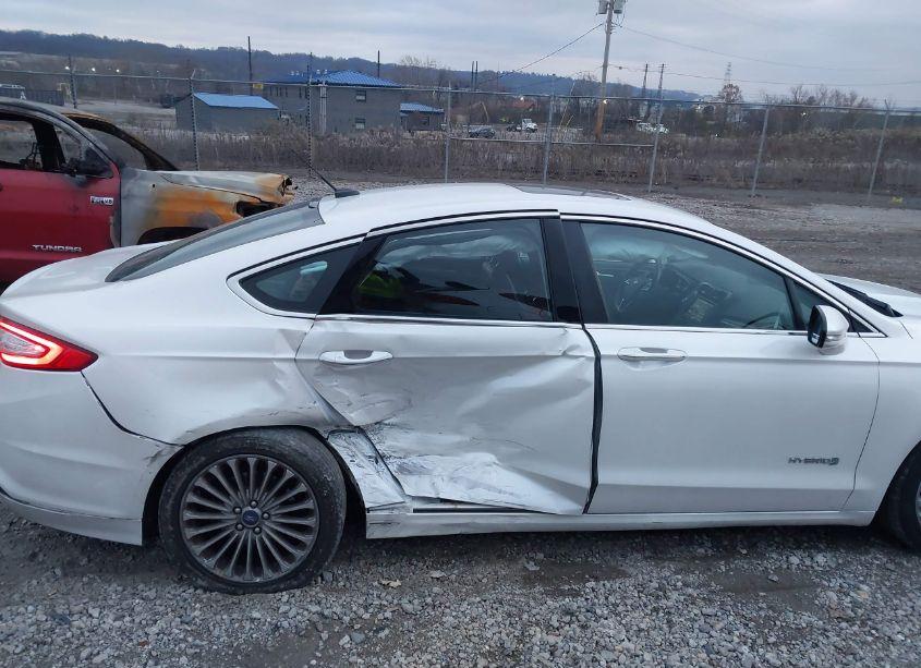 Photo 6 of 2014 Ford Fusion HYBRID TITANIUM (VIN 3FA6P0RU8ER127099)