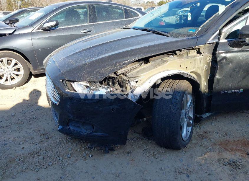 Photo 17 of 2015 Ford Fusion HYBRID TITANIUM (VIN 3FA6P0RU8FR124365)