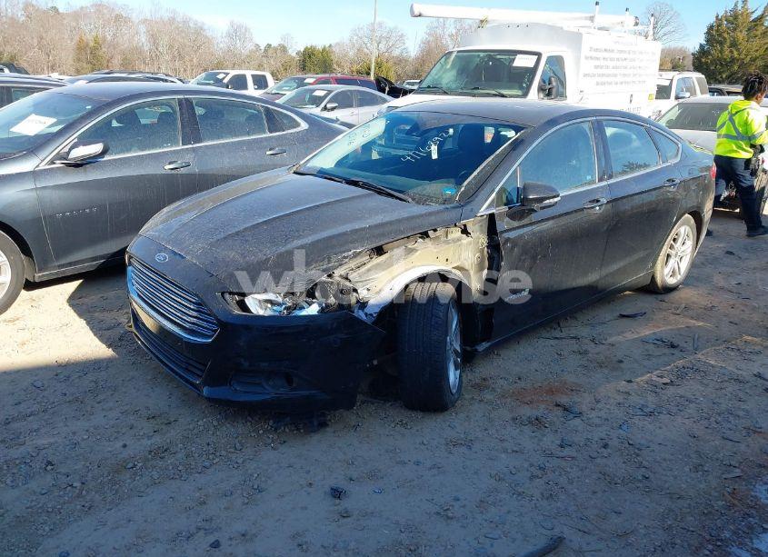 Photo 2 of 2015 Ford Fusion HYBRID TITANIUM (VIN 3FA6P0RU8FR124365)