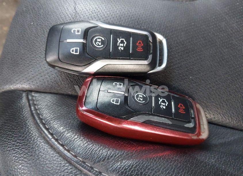 Photo 11 of 2015 Ford Fusion HYBRID TITANIUM (VIN 3FA6P0RU8FR181312)