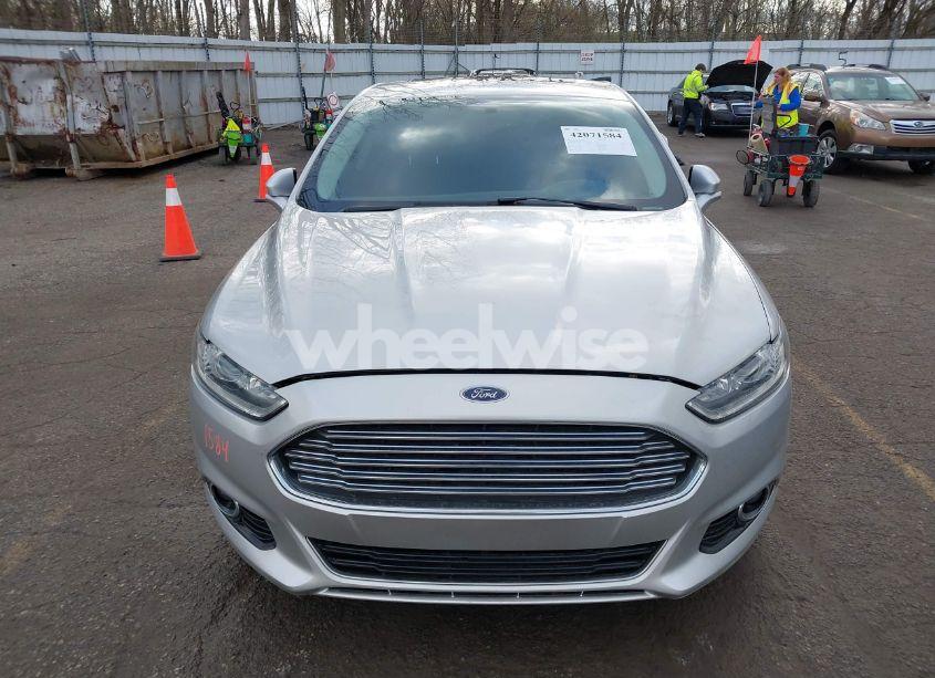 Photo 12 of 2015 Ford Fusion HYBRID TITANIUM (VIN 3FA6P0RU8FR181312)