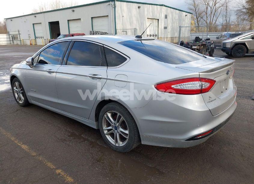 Photo 3 of 2015 Ford Fusion HYBRID TITANIUM (VIN 3FA6P0RU8FR181312)