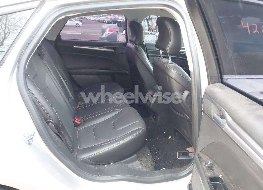 Photo 8 of 2015 Ford Fusion HYBRID TITANIUM (VIN 3FA6P0RU8FR181312)