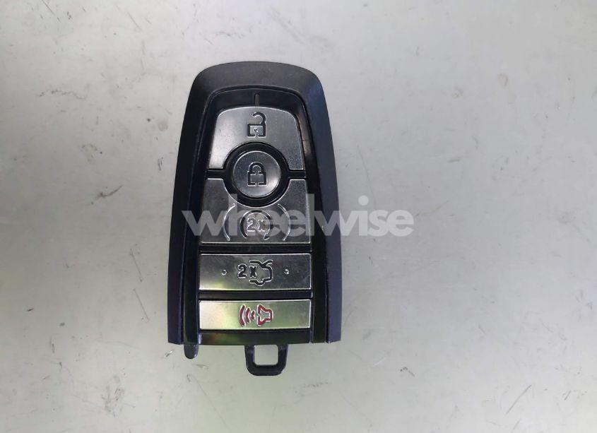 Photo 11 of 2017 Ford Fusion HYBRID TITANIUM (VIN 3FA6P0RU8HR229653)