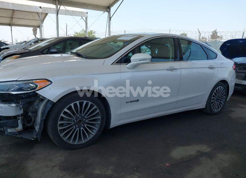 Photo 14 of 2017 Ford Fusion HYBRID TITANIUM (VIN 3FA6P0RU8HR229653)
