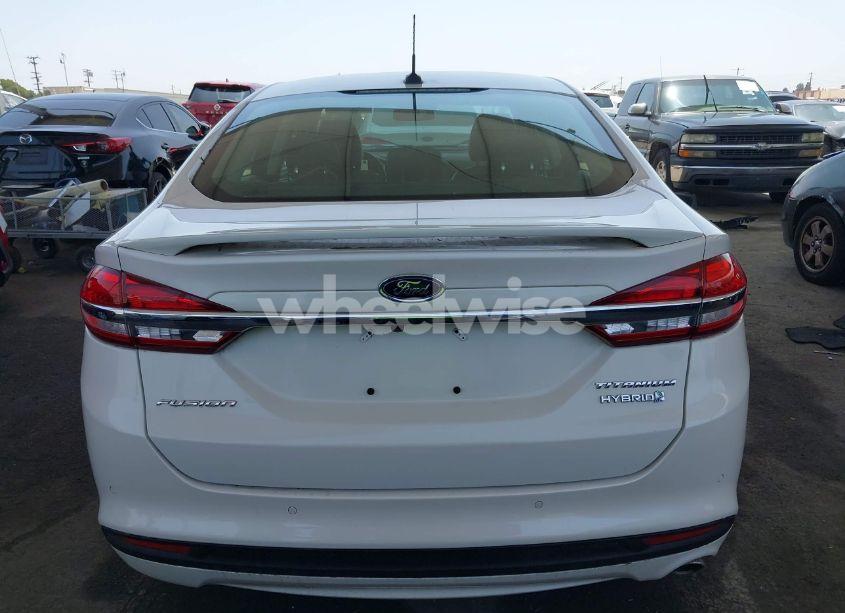 Photo 16 of 2017 Ford Fusion HYBRID TITANIUM (VIN 3FA6P0RU8HR229653)