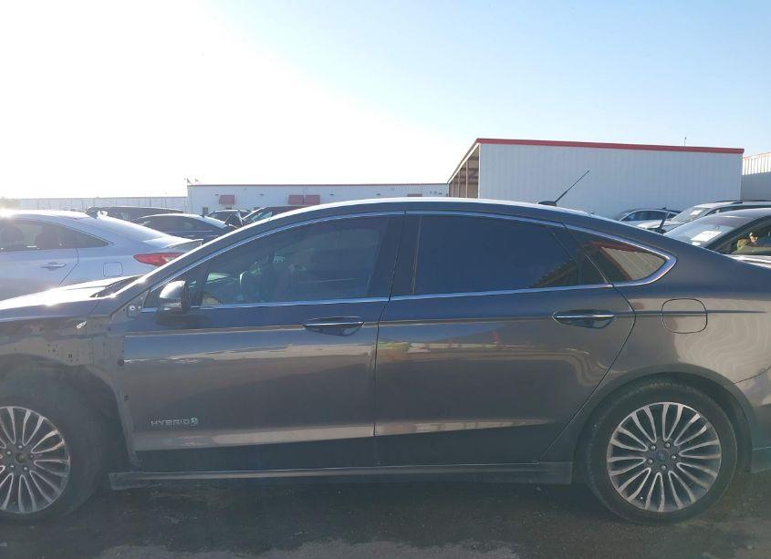 Photo 15 of 2017 Ford Fusion HYBRID TITANIUM (VIN 3FA6P0RU8HR279954)