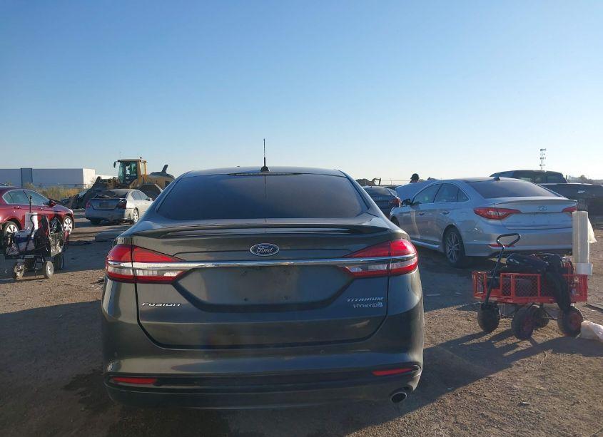 Photo 17 of 2017 Ford Fusion HYBRID TITANIUM (VIN 3FA6P0RU8HR279954)