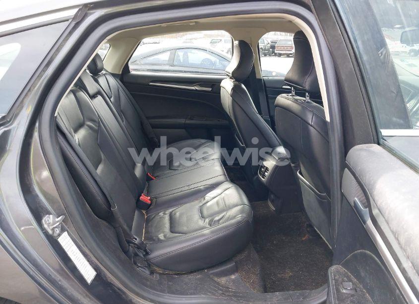 Photo 8 of 2019 Ford Fusion HYBRID TITANIUM (VIN 3FA6P0RU8KR188304)