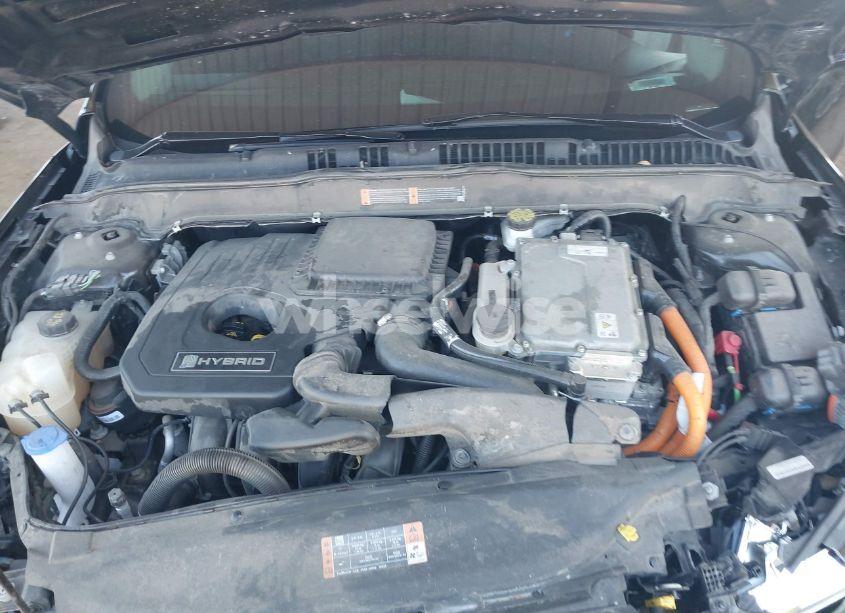 Photo 10 of 2020 Ford Fusion HYBRID TITANIUM (VIN 3FA6P0RU8LR141324)