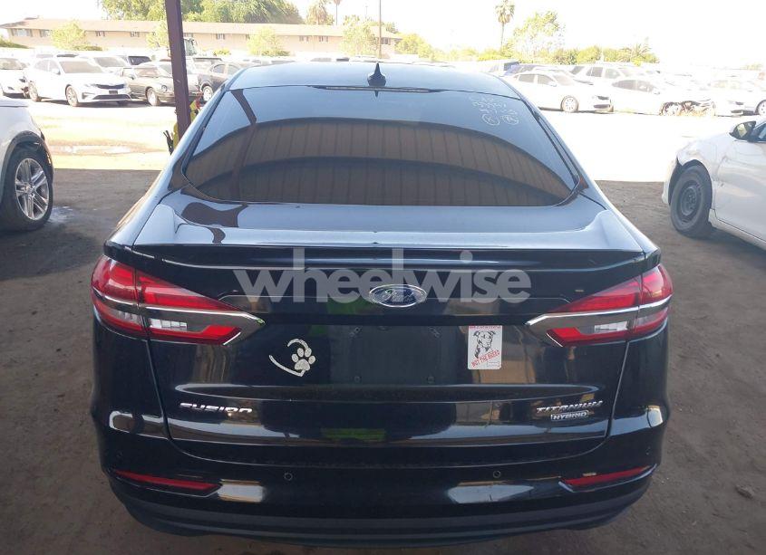 Photo 16 of 2020 Ford Fusion HYBRID TITANIUM (VIN 3FA6P0RU8LR141324)