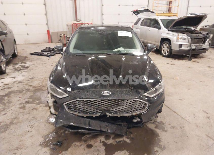 Photo 12 of 2020 Ford Fusion HYBRID TITANIUM (VIN 3FA6P0RU8LR141355)