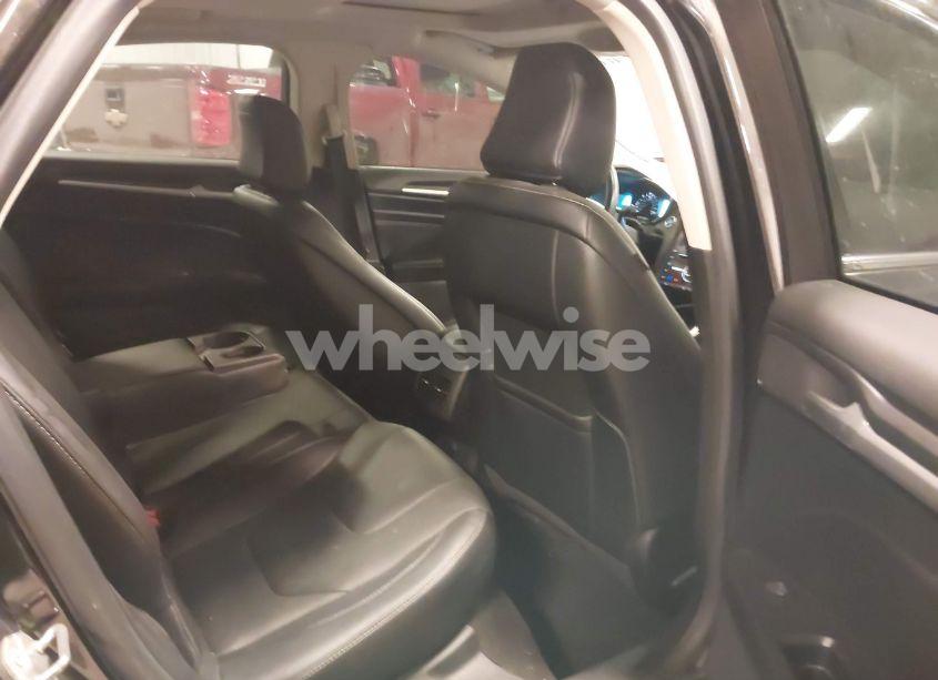 Photo 8 of 2020 Ford Fusion HYBRID TITANIUM (VIN 3FA6P0RU8LR141355)