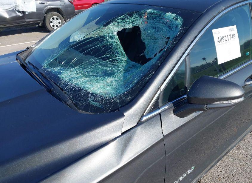 Photo 17 of 2018 Ford Fusion HYBRID TITANIUM (VIN 3FA6P0RU9JR120754)