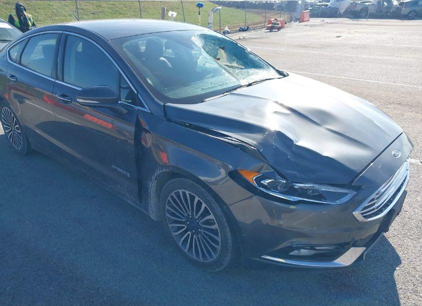 Photo 6 of 2018 Ford Fusion HYBRID TITANIUM (VIN 3FA6P0RU9JR120754)